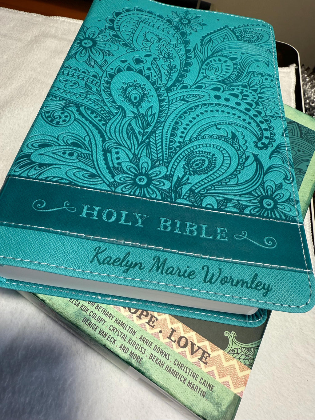 Personalized NIV Teen Girls Bible - Caribbean Blue, Ages 13-18