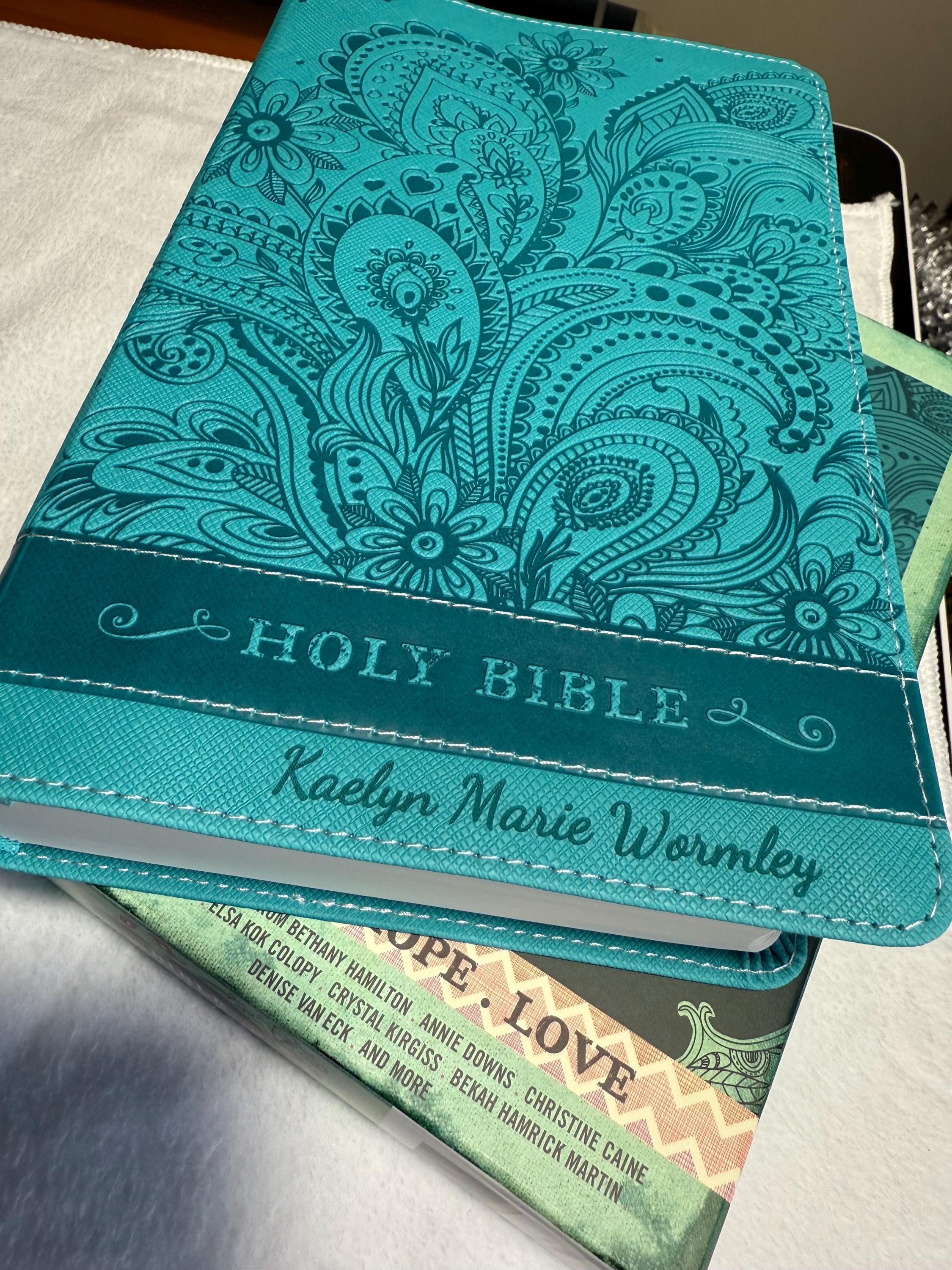 Personalized NIV Teen Girls Bible - Caribbean Blue, Ages 13-18