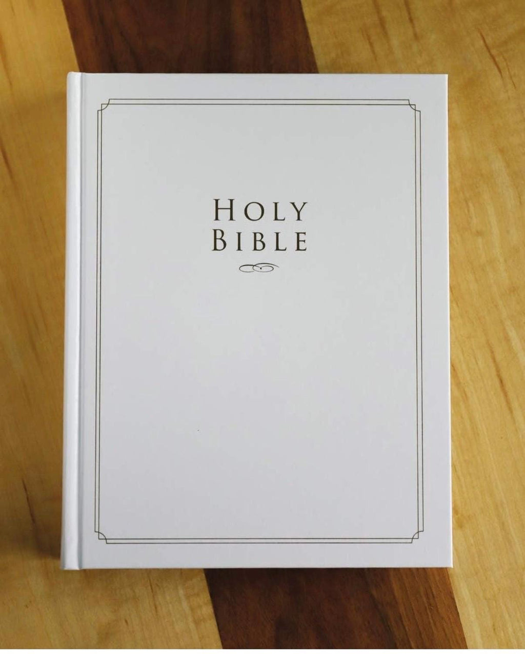 Biblia familiar NVI personalizada - Tapa dura grande, Letra roja
