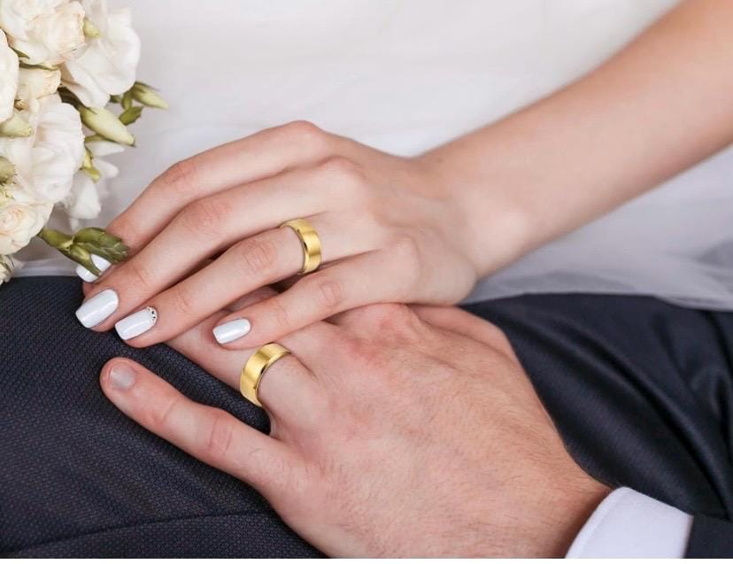 Anillo para Hombre de Acero Inoxidable Dorado Personalizado
