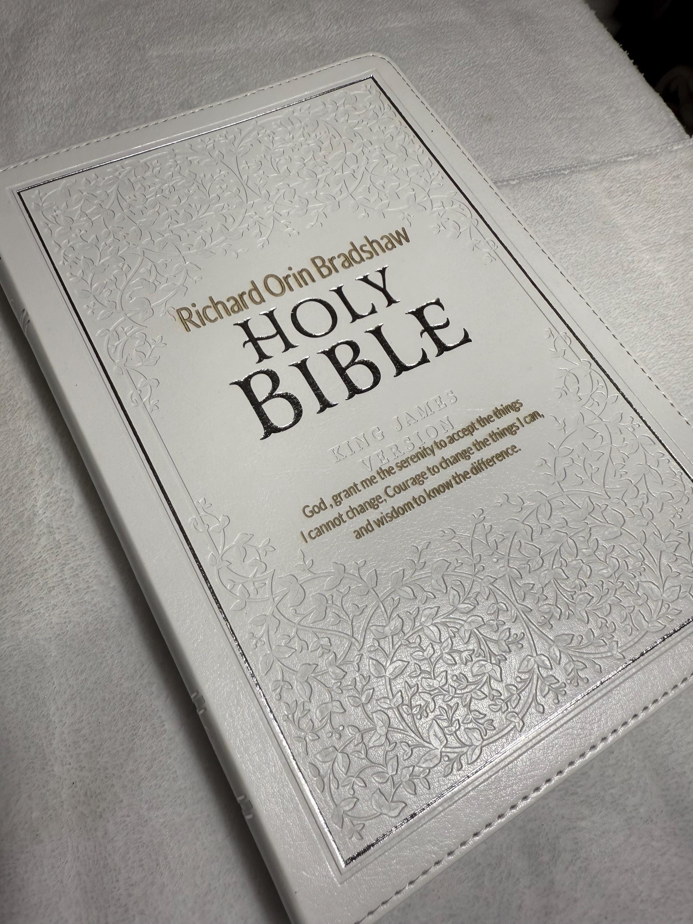 Biblia KJV personalizada de piel sintética blanca, con índice, edición con letras rojas