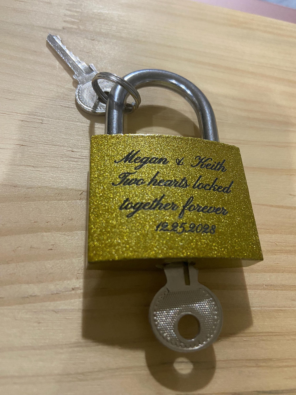 Candado Grabado Personalizado - Candado de Amor Personalizado con Grabado a Doble Cara