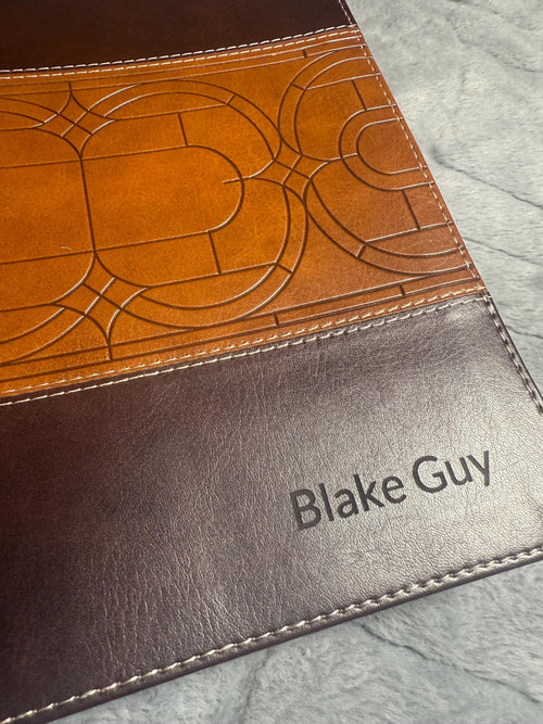 Biblia de Estudio NKJV, Piel sintética, Marrón, a todo color, Letra cómoda, Biblia personalizada