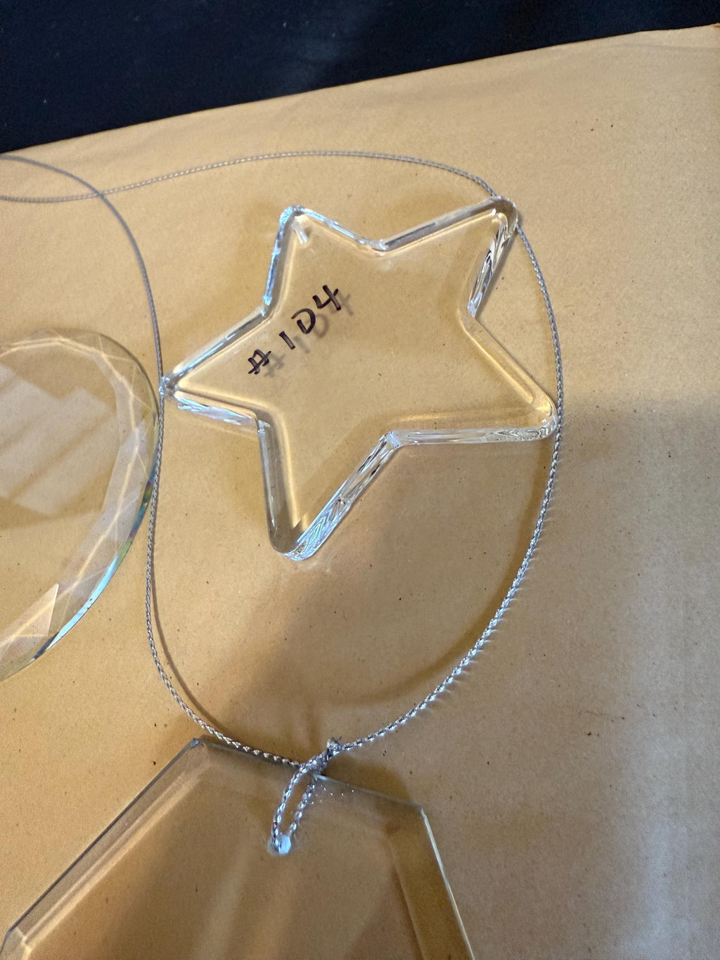 Adornos de vidrio personalizados