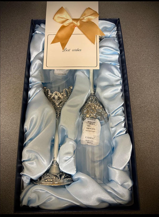 Personalized Wedding or Anniversary Flute Set