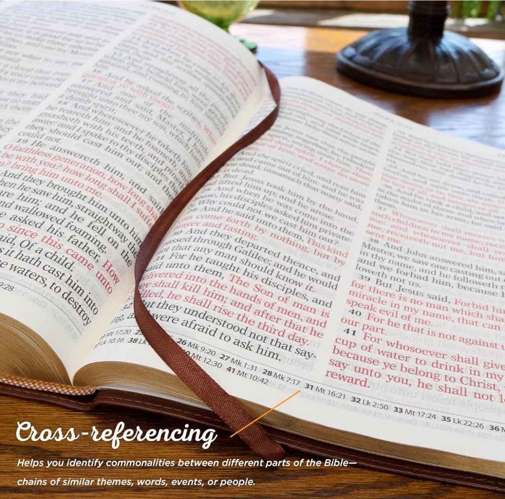 Biblia KJV con letra extragrande personalizada - Borgoña, 17pt, con índice