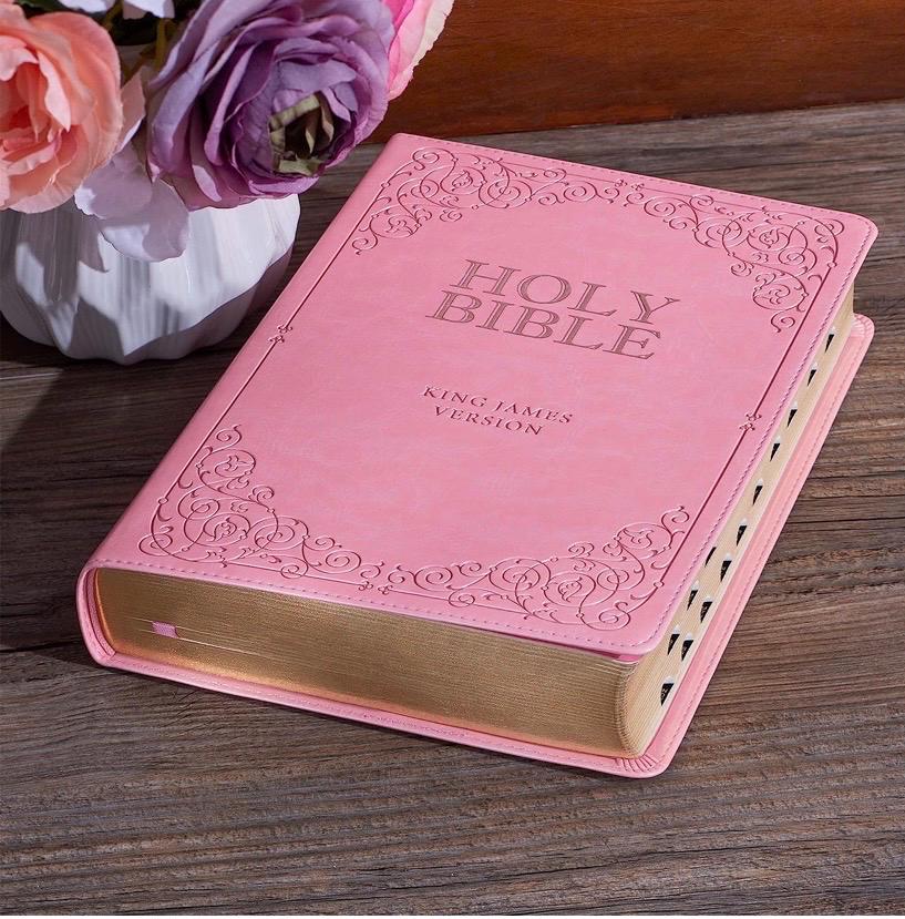 BIBLIA REY SANTIAGO (KJV) DE LETRA GRANDE PERSONALIZADA *** Piel Sintética - rosa - con Índice *** Grabado de Nombre Personalizado