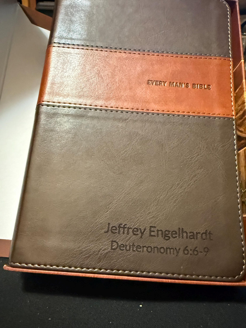 Personalized Every Man's Bible NIV, Deluxe Heritage Edition, TuTone (LeatherLike, Brown/Tan) – Study Bible for Men with Study Notes