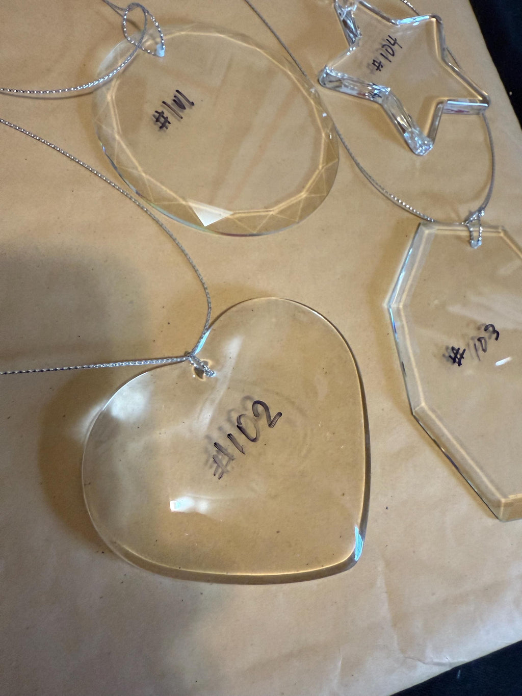 Adornos de vidrio personalizados