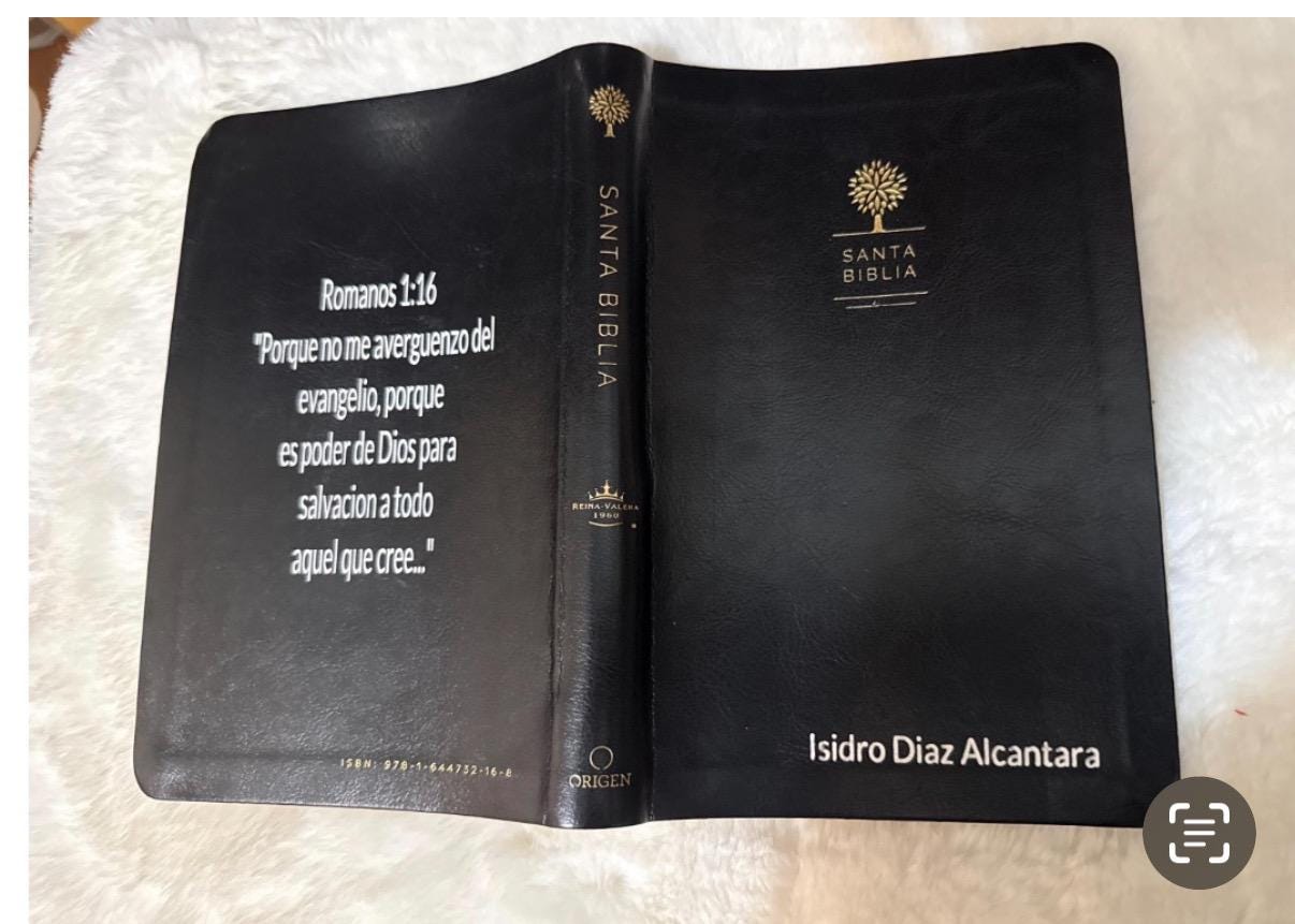 Personalized Biblia Reina Valera 1960 letra grande. Símil piel negro, índice, tamaño manual / Spanish Bible RVR 1960. Handy Size, Thumb Inde
