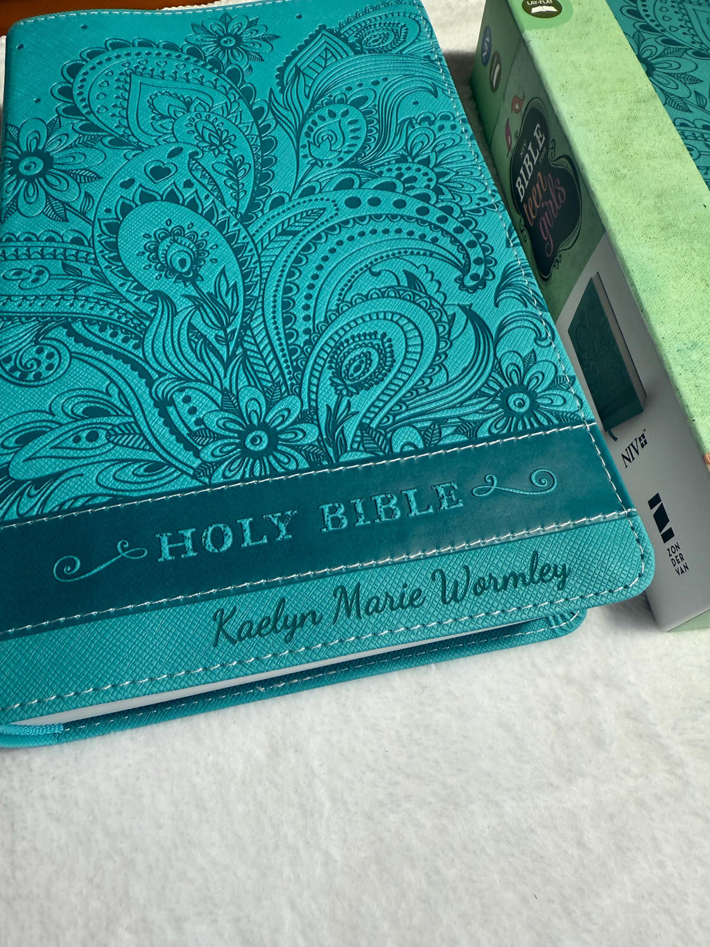 Personalized NIV Teen Girls Bible - Caribbean Blue, Ages 13-18
