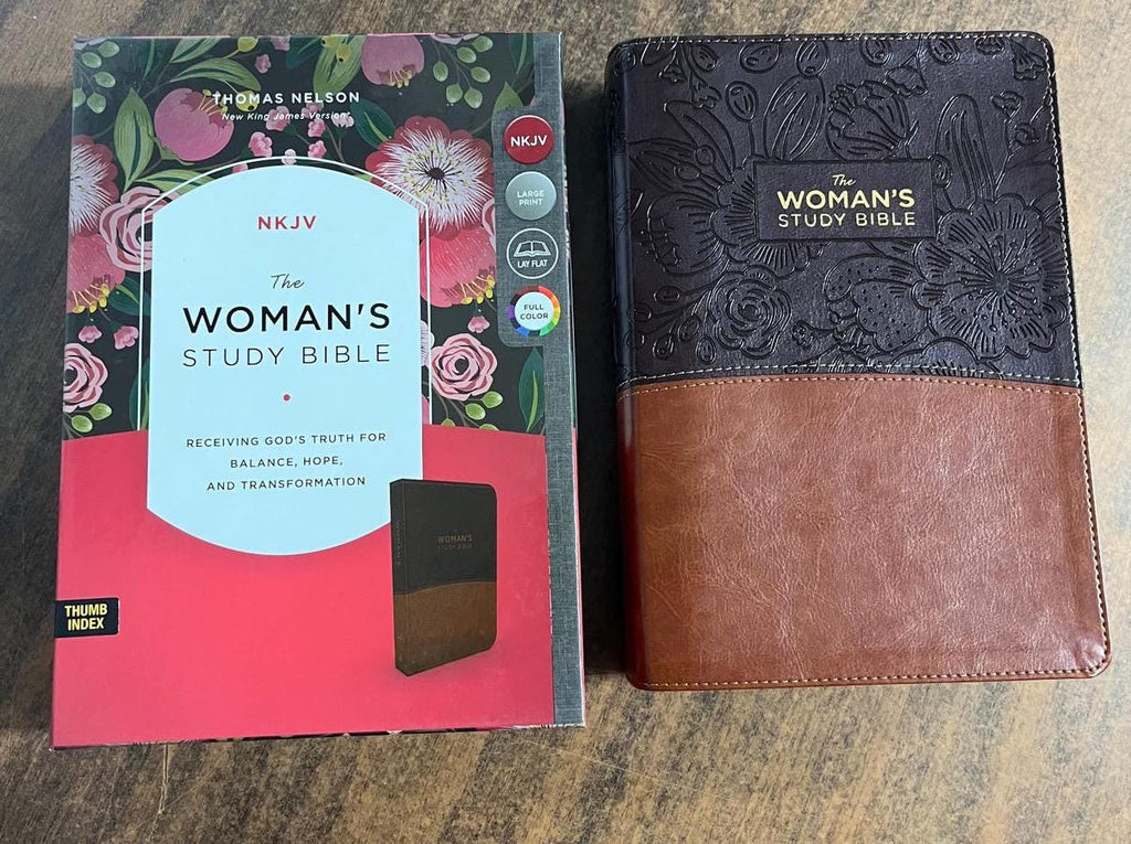 NKJV personalizada, La Biblia de Estudio de la Mujer, encuadernación rústica imitación piel, marrón/burgundy, Letra Roja, Edición a todo color: