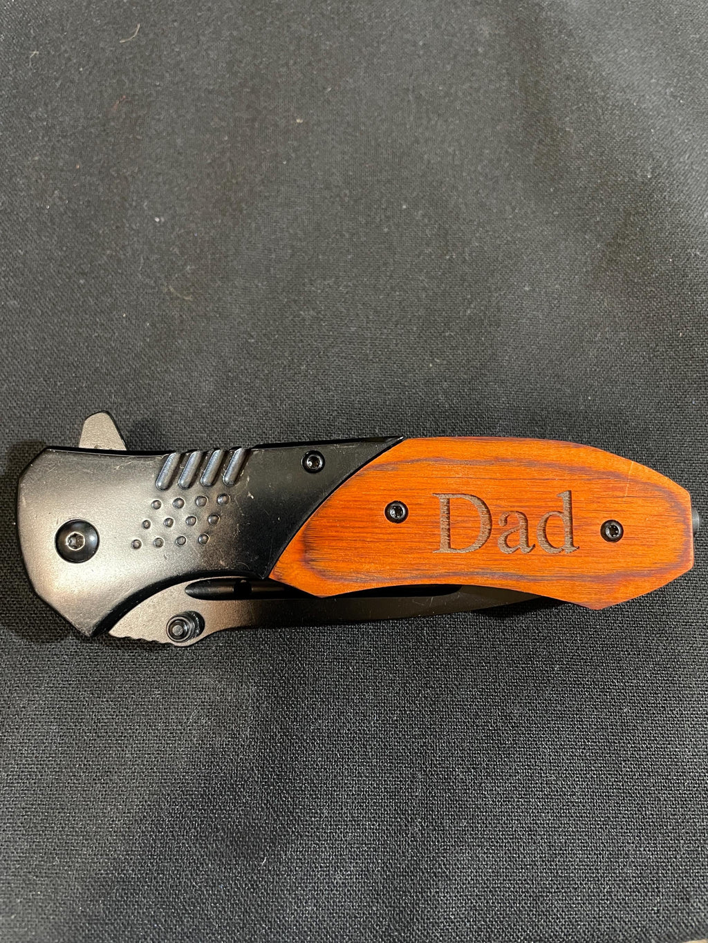 Navaja Plegable Personalizada con Mango de Palisandro – Hoja de Acero Inoxidable, Rompecristales