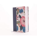 NVI Personalizada, La Biblia de Estudio de la Mujer, Tapa Dura, Flores Azules, A Todo Color, Letra Roja