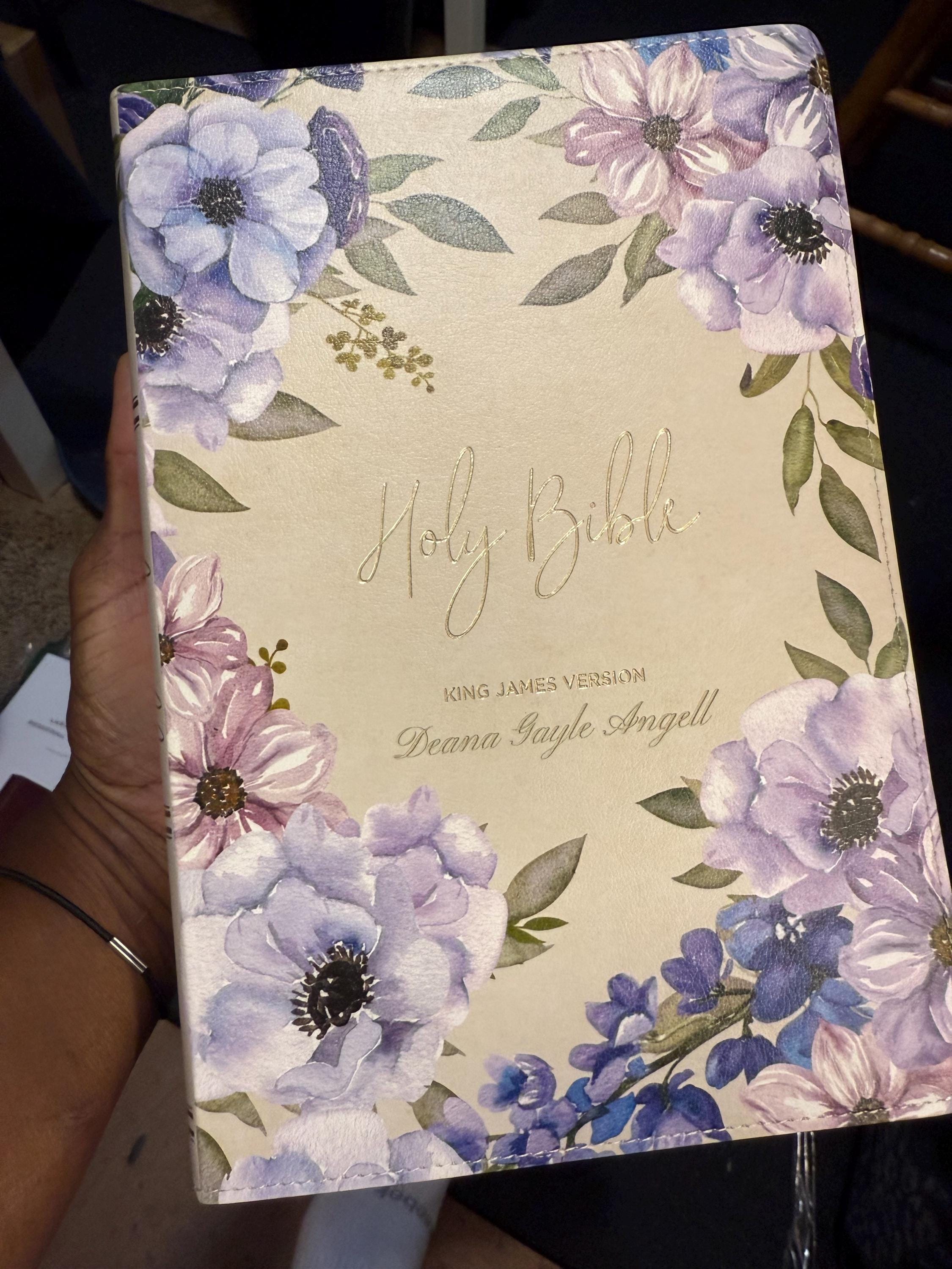 Personalized KJV Giant Print Bible - White Floral Vegan Leather