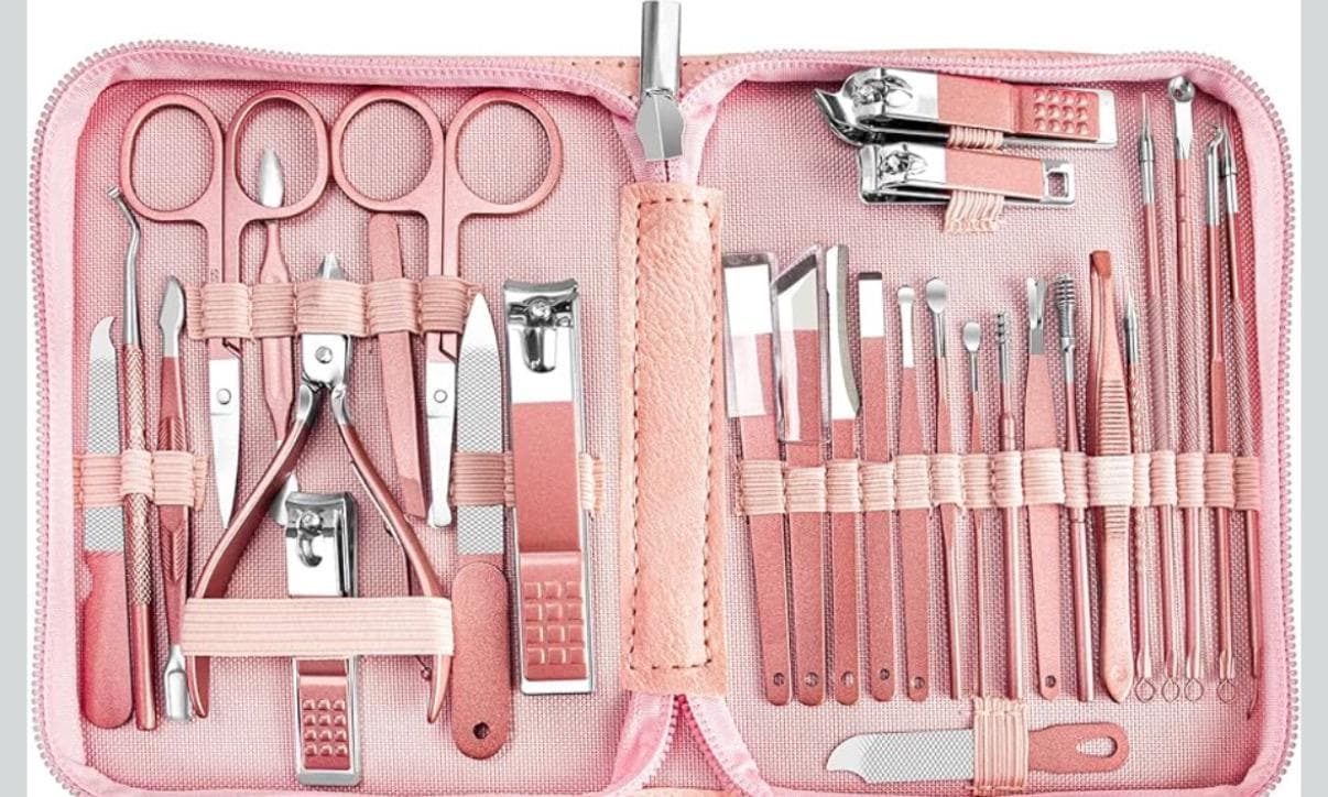 Personalized 30pc Manicure set, Bridemaids gifts