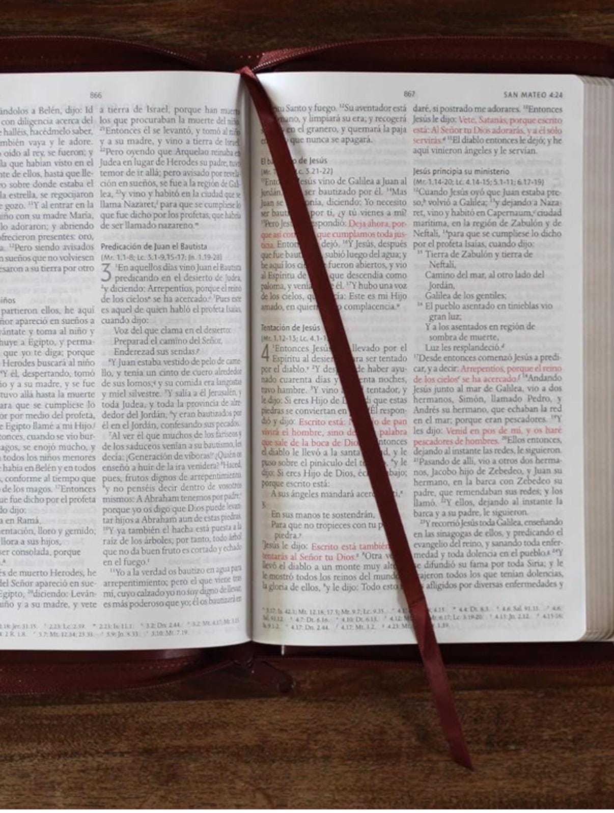 Personalized Biblia Reina Valera 1960 letra grande. Símil piel canela, cremallera, tamaño manual / Spanish Bible RVR 1960. Handy Size, Large